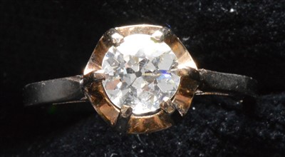 Lot 159 - Diamond ring