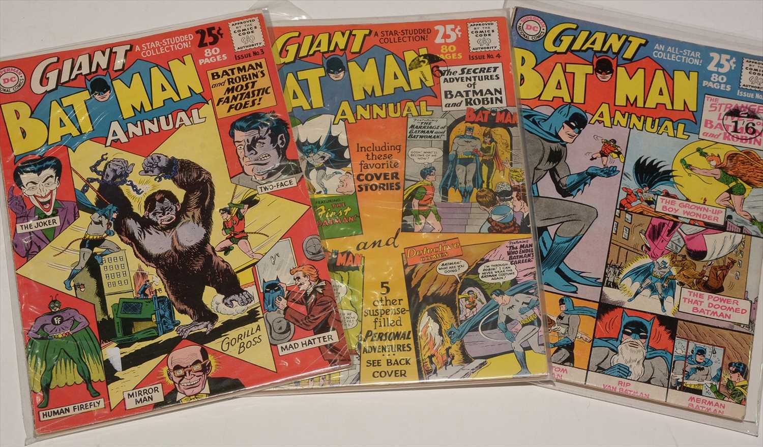 Lot 94 - Batman Giant Annual No. 3, 4 and 5.