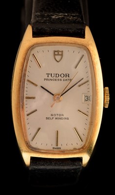 Lot 21 - Tudor Princess Date: a lady's 18ct gold wristwatch
