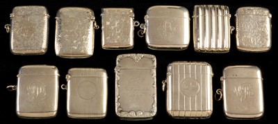 Lot 333 - Vesta cases