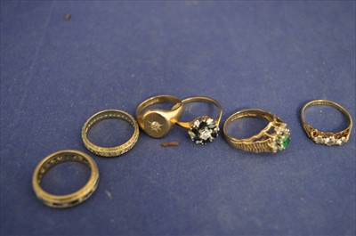 Lot 285 - Six rings