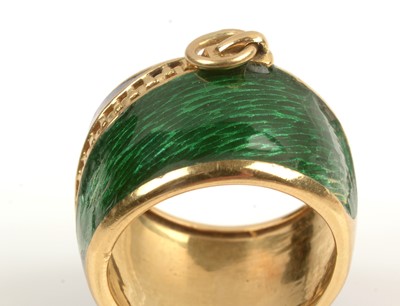 Lot 101 - Kutchinsky ring