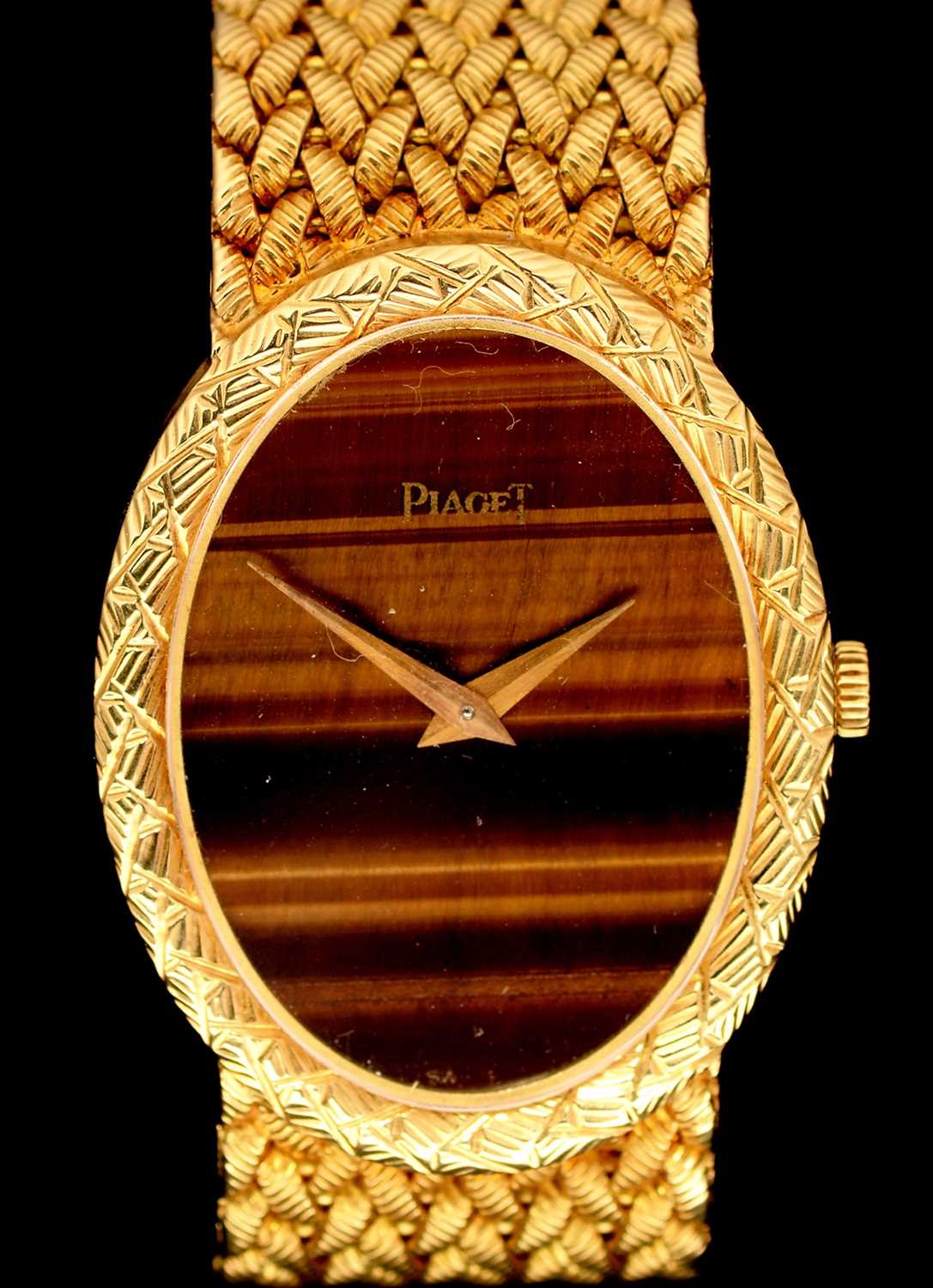 Lot 13 - Piaget 18ct gold watch