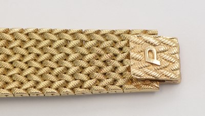 Lot 13 - Piaget 18ct gold watch