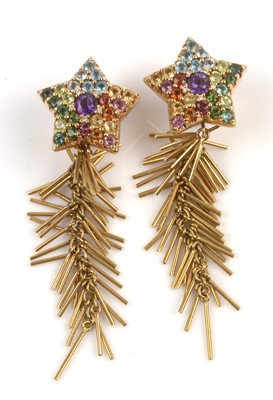 Lot 149 - Glitter star shaped gemstone earrings