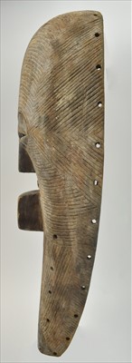 Lot 1509 - Kifwebe mask