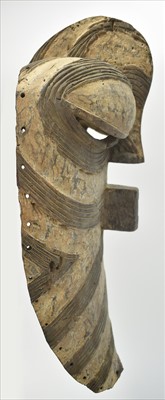 Lot 1510 - Kifwebe mask