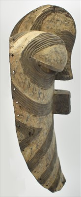 Lot 1510 - Kifwebe mask