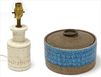 Lot 913 - Aldo Londi Bitossi croc pot and cover; and ceramic lamp base.  (2)