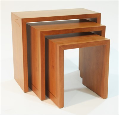 Lot 939 - A contemporary nest of three elm occasional...