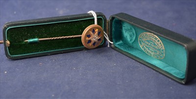 Lot 138 - Diamond tie pin