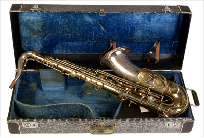 Lot 138 - King Super 20 Silver Sonic tenor saxophone