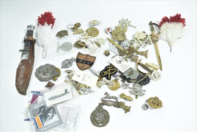 Lot 1206 - Military cap badges