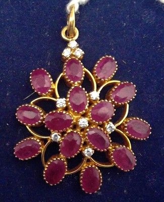 Lot 241 - Pendant