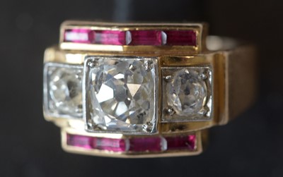 Lot 137 - Diamond and ruby Art Deco ring