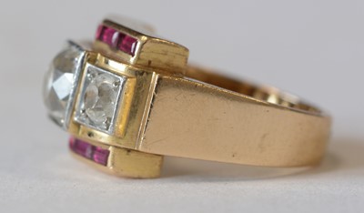 Lot 137 - Diamond and ruby Art Deco ring