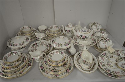 Lot 170 - Wedgwood Hathaway Rose