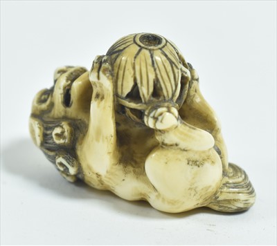 Lot 1125 - Netsuke