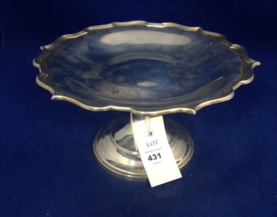 Lot 431 - Silver tazza
