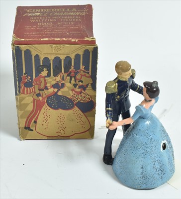 Lot 279 - Cinderella Waltzing figures