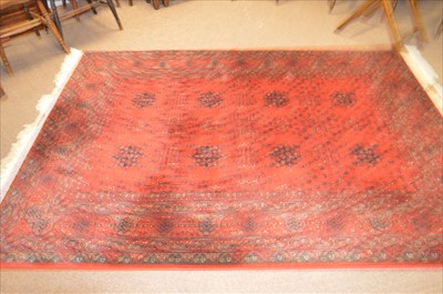 Lot 379 - rug
