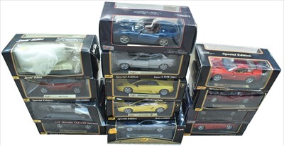 Lot 209 - Maisto diecast cars