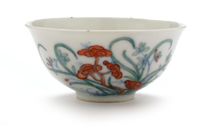 Lot 400 - Wucai tea bowl