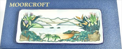 Lot 532 - Moorcroft rectangular dish