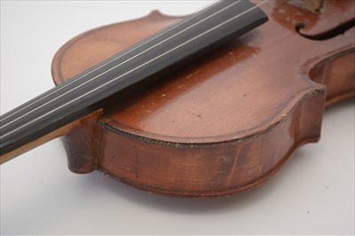 Lot 114 - Student quality Violin