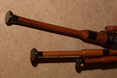 Lot 213 - Set of Northumbrian small pipes.