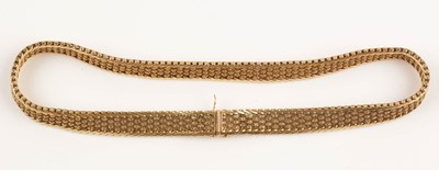 Lot 151 - 18ct yellow gold necklace