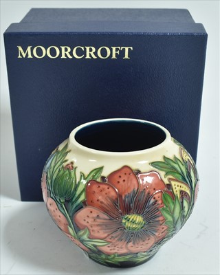 Lot 549 - Moorcroft vase