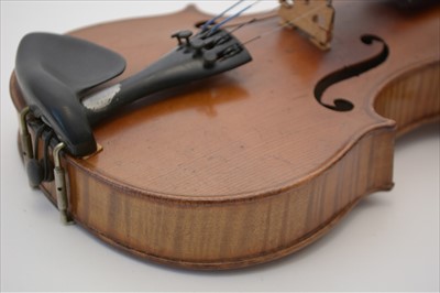 Lot 116 - Violin.