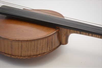 Lot 116 - Violin.