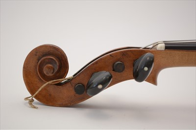 Lot 121 - Violin.