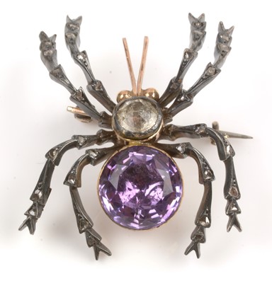 Lot 181 - Spider brooch