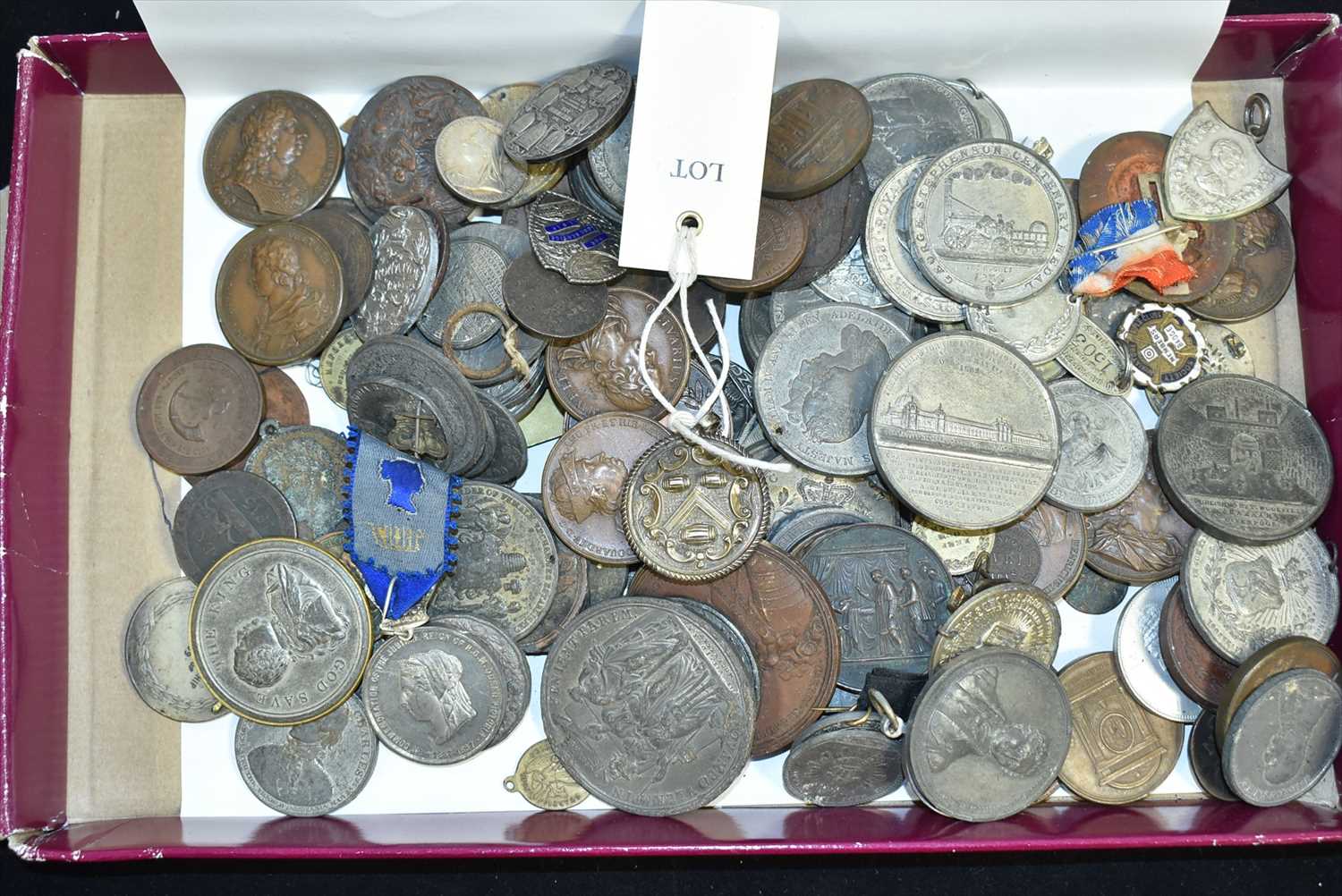 Lot 1016 - Commemorative medallions
