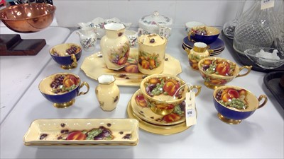 Lot 656 - Aynsley ceramics.
