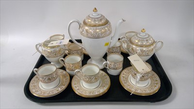Lot 664 - Wedgwood Gold Florentine