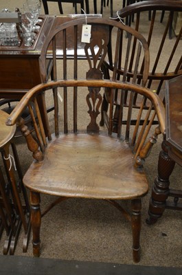 Lot 668 - 19th century windsor chair