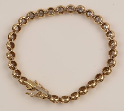 Lot 90 - Diamond line bracelet