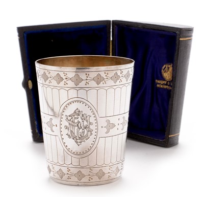 Lot 285 - Cased silver beaker