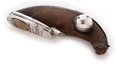 Lot 358 - Horn nutmeg grater