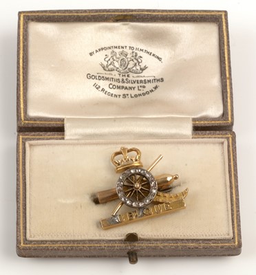 Lot 184 - Artillery brooch