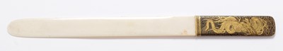 Lot 435 - Japanese ivory page turner