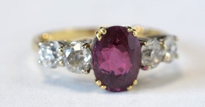 Lot 129 - Ruby and diamond ring