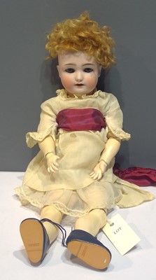 Lot 1196 - Heinrich Handwerck/Simon & Halbig doll