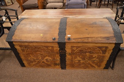Lot 650 - Domed top trunk.