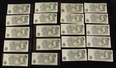 Lot 1121 - Bank of England notes