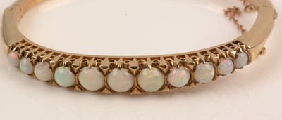 Lot 171 - Opal bangle